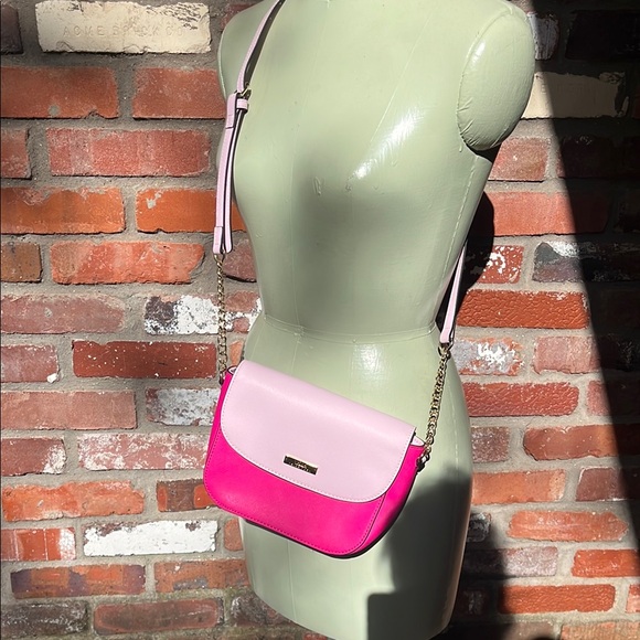 Trina Turk Handbags - Trina Turk Like New Pink Crossbody Purse